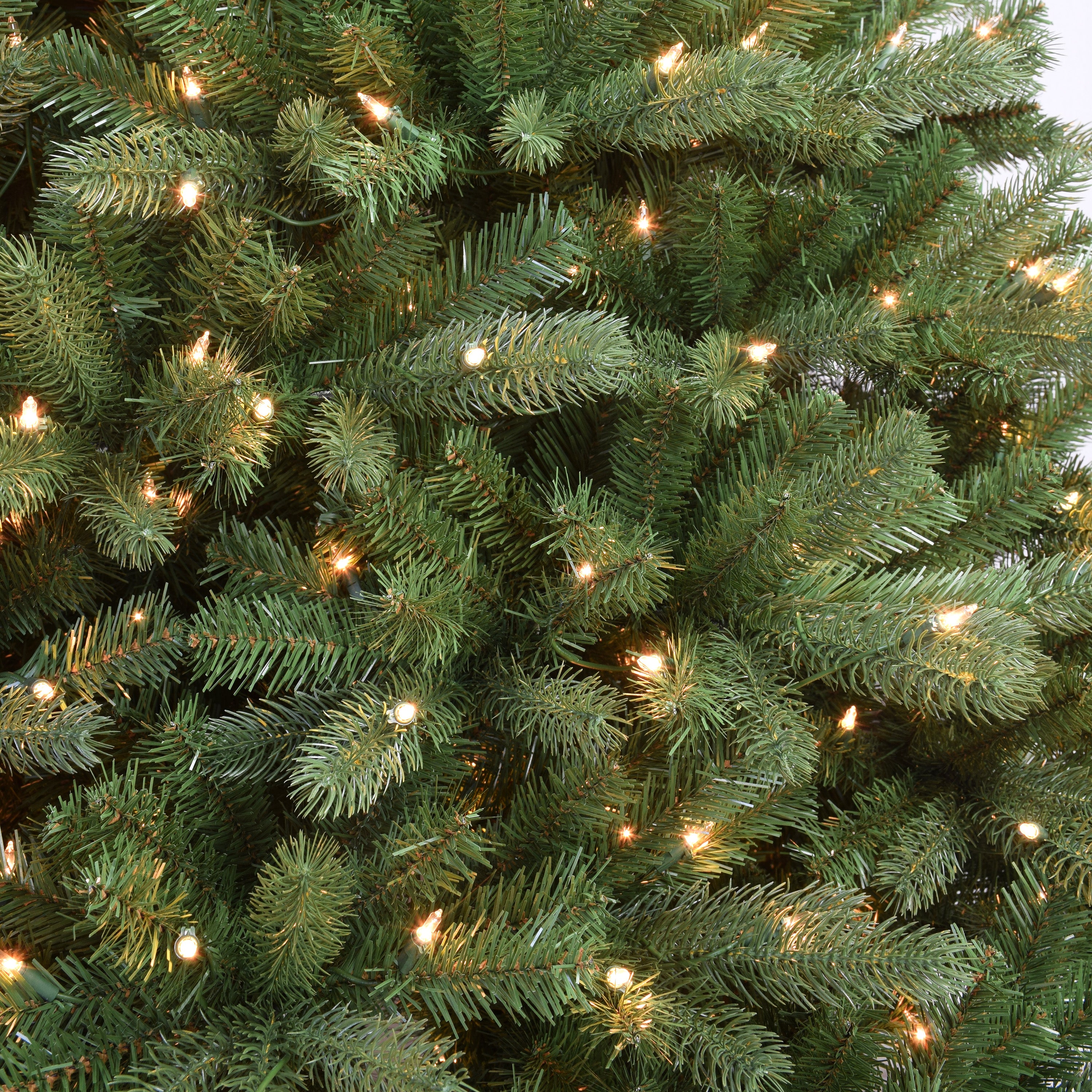 7.5ft Pre-Lit Douglas Fir Premier Christmas Tree